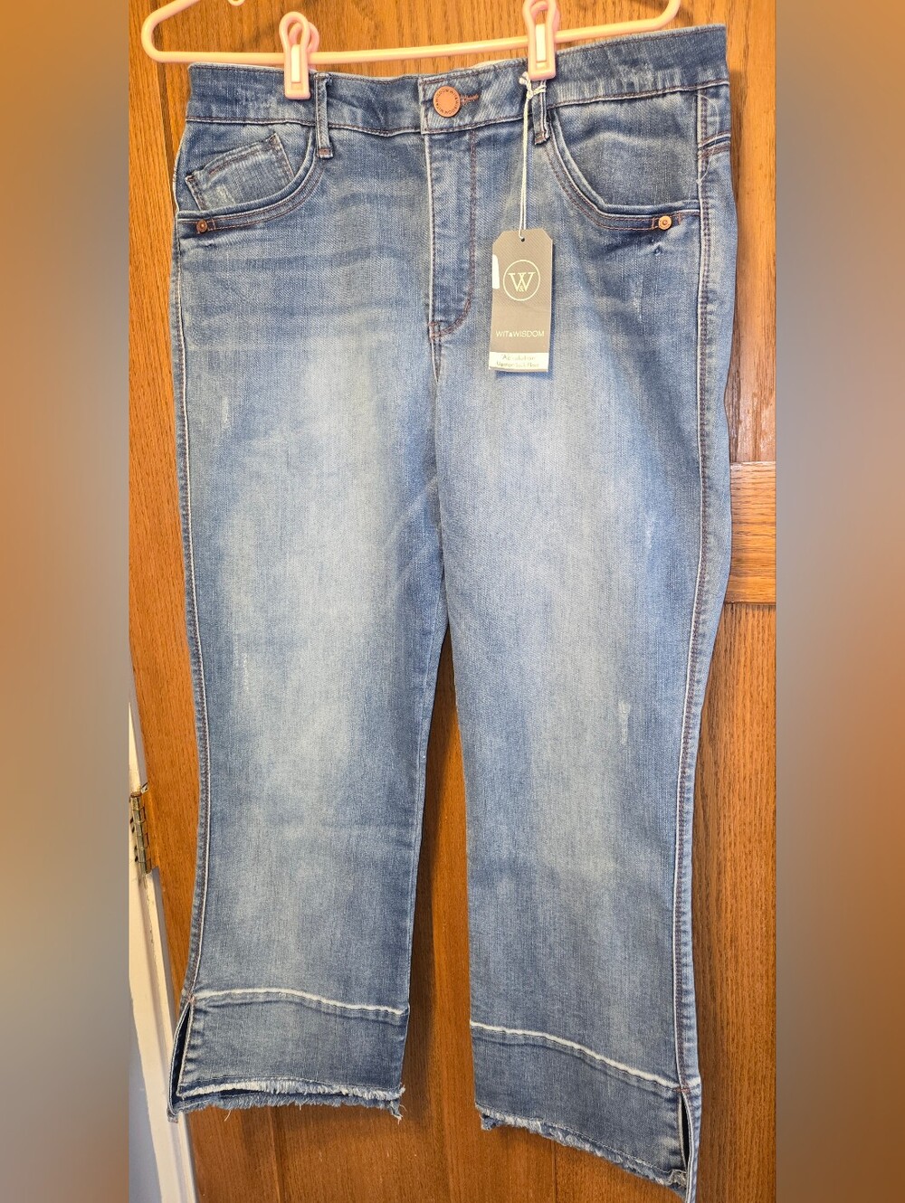 Wit & Wisdom Light Blue Upstart Kick Flare Jeans - 12